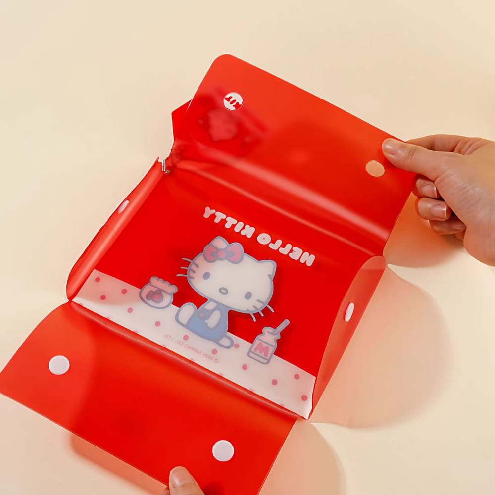 Genuine Hello Kitty PVC Snap P - огляд і ціна Travel Accessories Japan