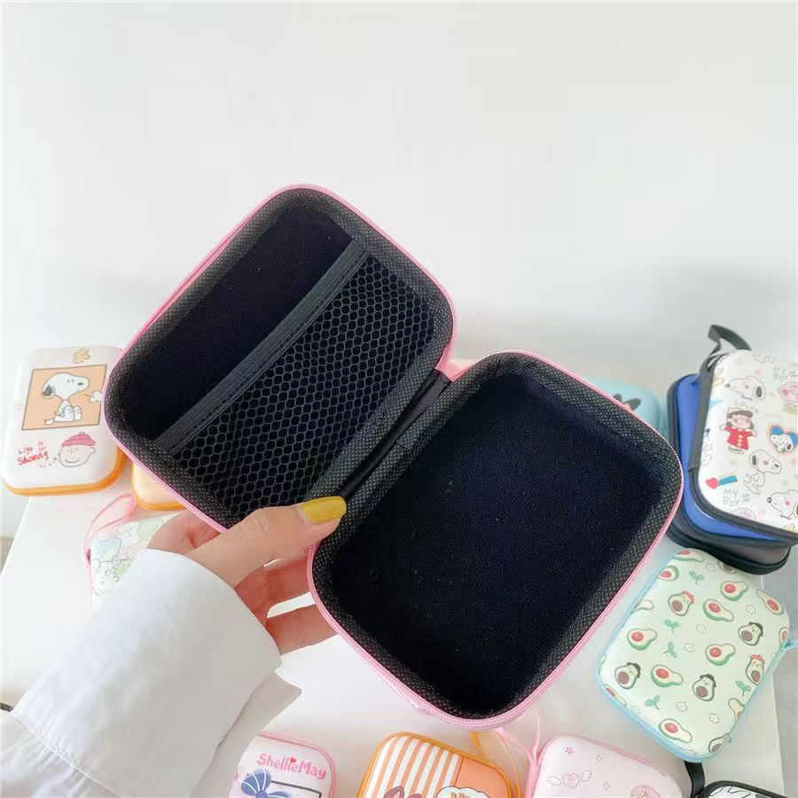 Hello Kitty Portable Storage B - огляд і ціна Cable Organizer Travel