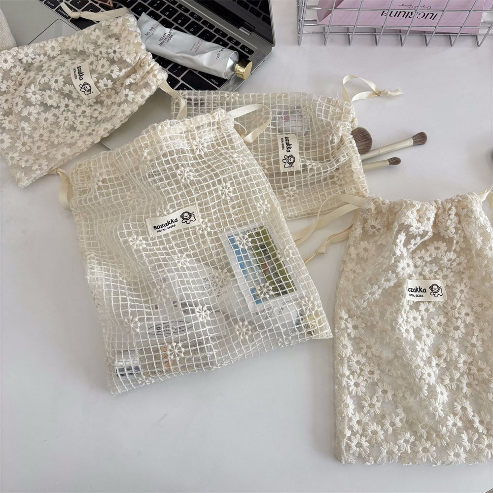 Lace Embroidered Daisy Mesh Dr - огляд і ціна Travel Accessories And Bags